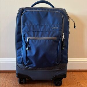 L.L. Bean Collegiate Blue Travel Roller